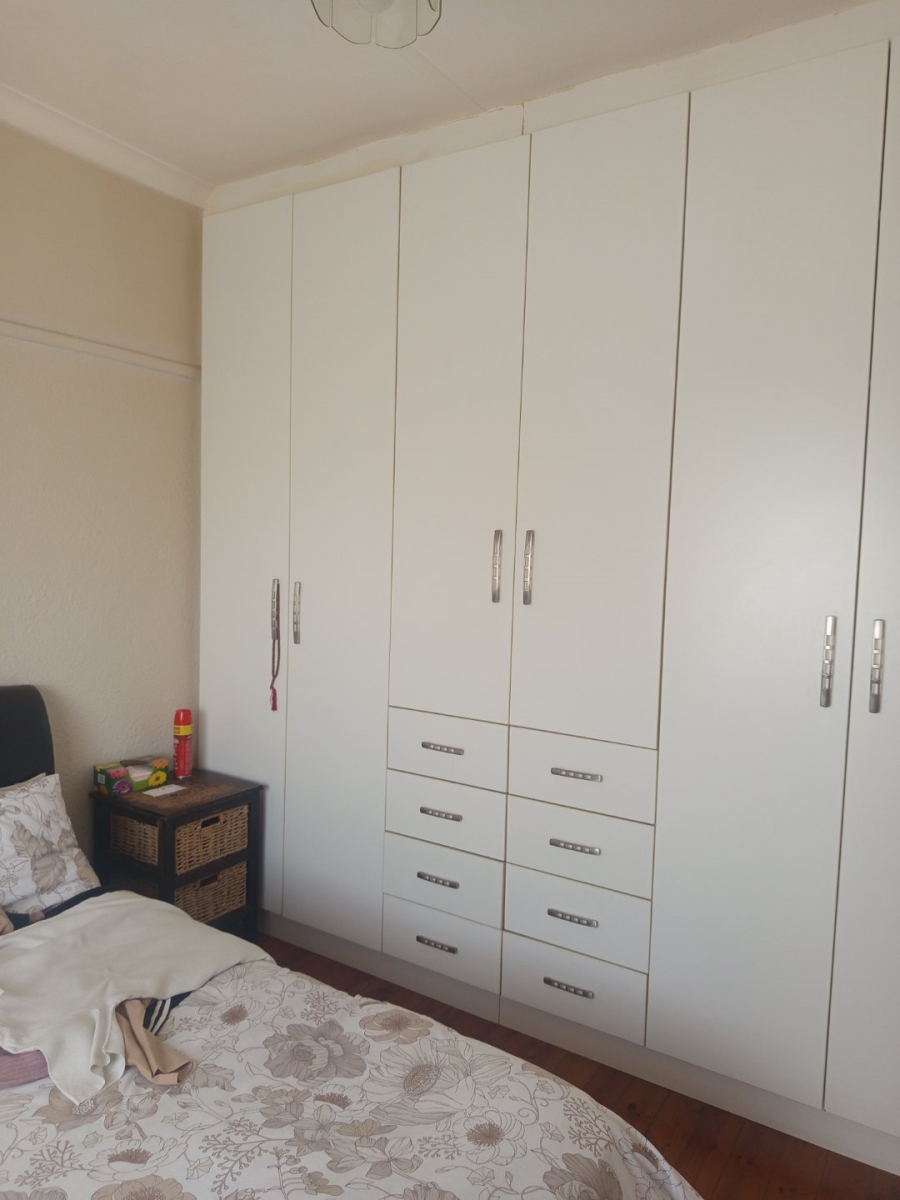  Bedroom Property for Sale in Lansdowne Western Cape
